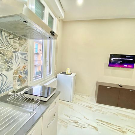 Moderno Apartment Linate San Donato Milão Exterior foto